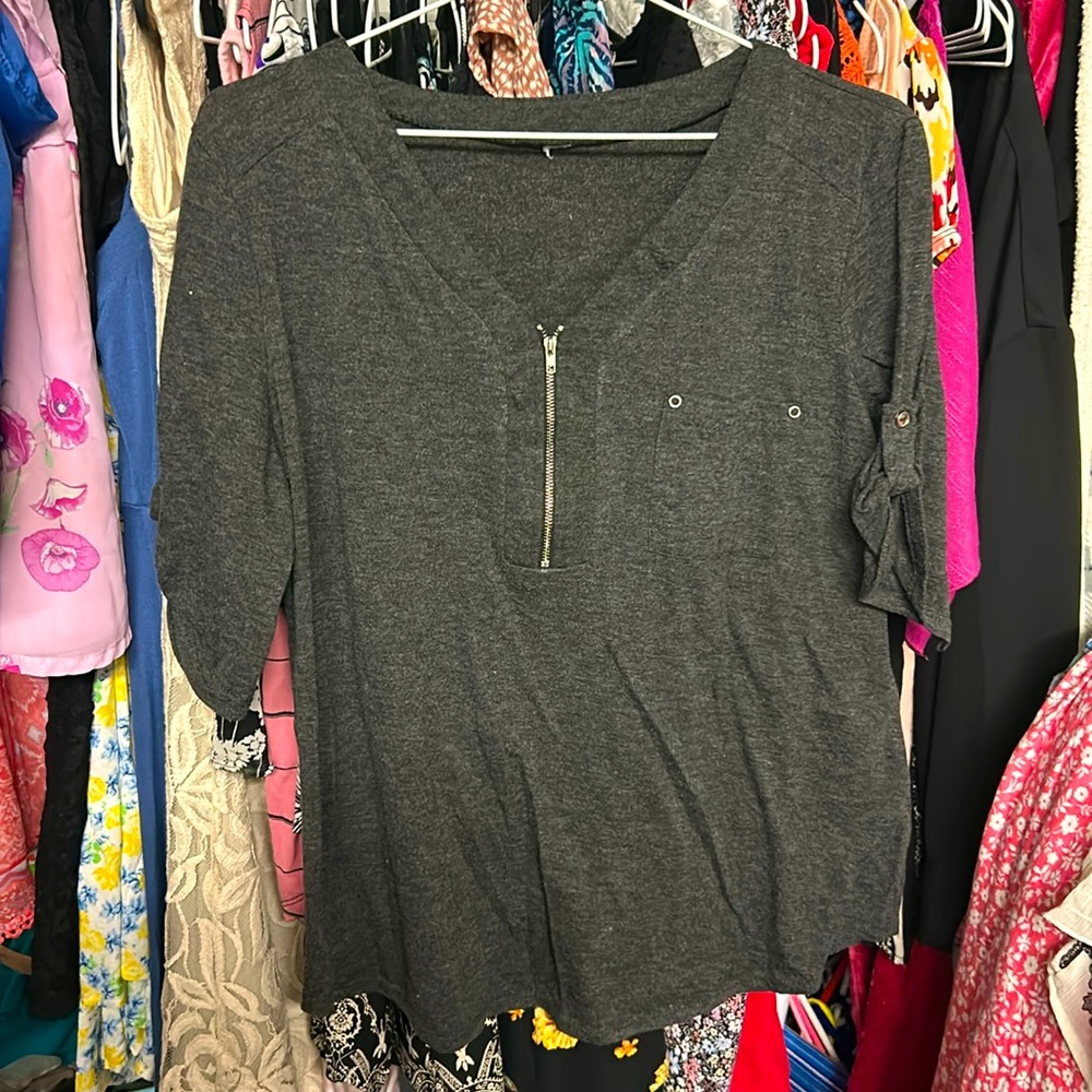 Women’s long sleeve top